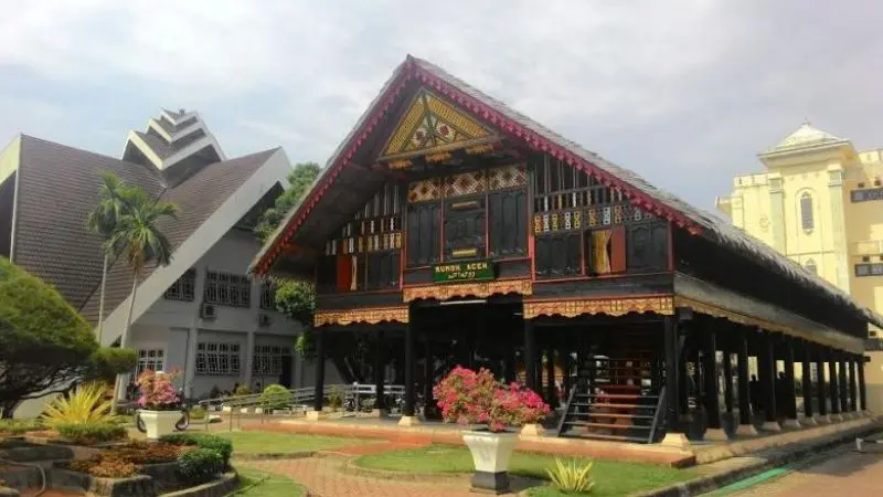 Museum Sejarah Aceh: Menyusuri Jejak Sejarah di Negeri Serambi Mekkah